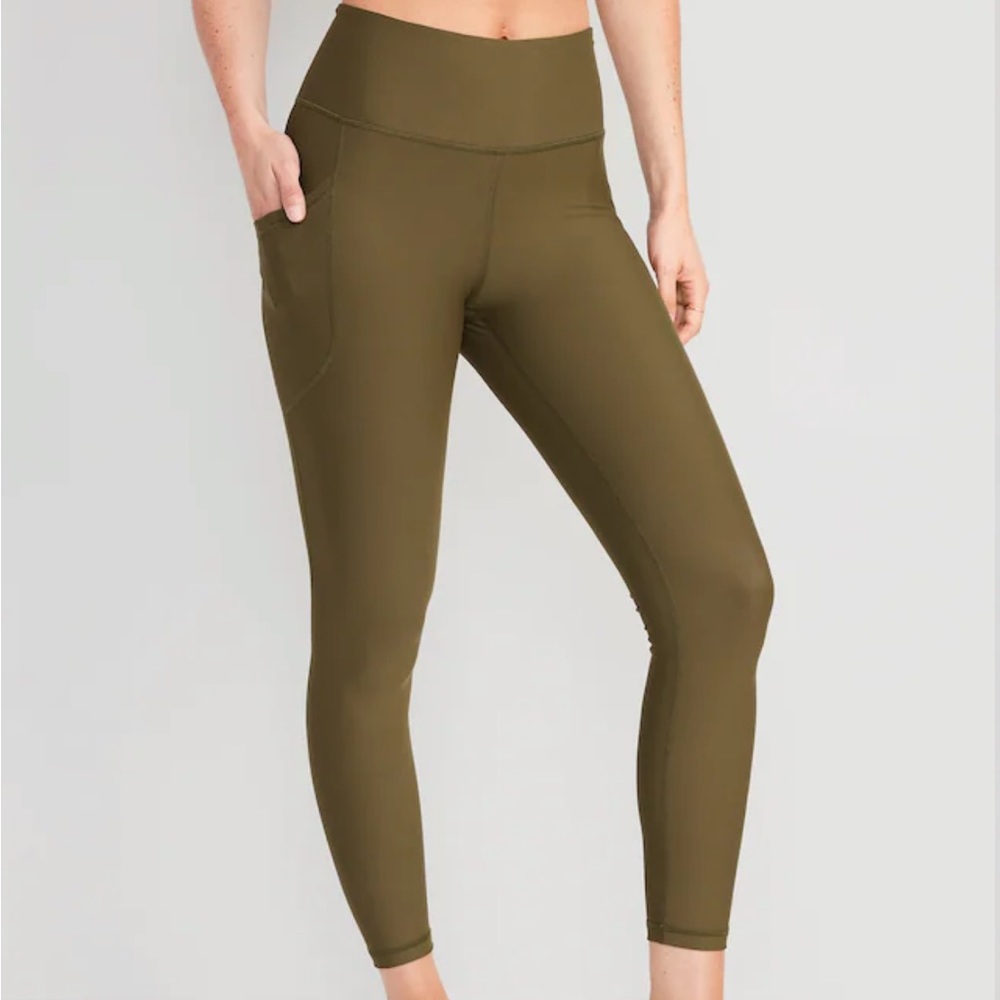 Old Navy high waisted Powersoft 7/8 leggings green large